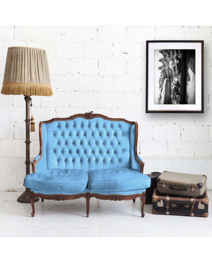 Figuras de un capitel de la Catedral de Santiago de Compostela, España