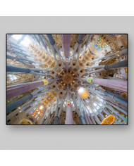 Interior de la Sagrada Familia, Gaudí, Barcelona, España