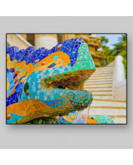 Dragón fuente del Parc Guell de Antoni Gaudi,Barcelona