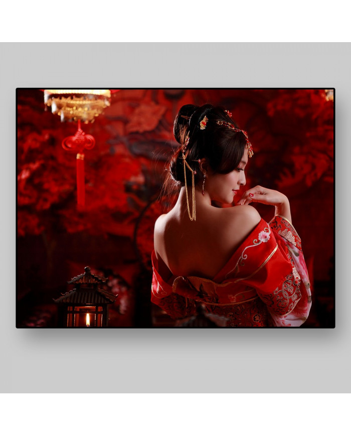 Mujer taiwanesa con vestido tradicional