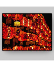 Lámparas chinas en un mercado de Hong Kong, China