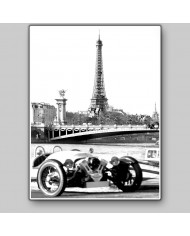 París con un modelo exclusico Morgan clásico