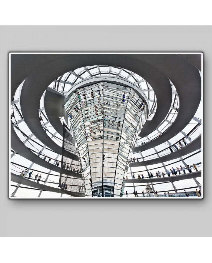 Dome Reichstag,Berlín,designed by architect Norman Foste