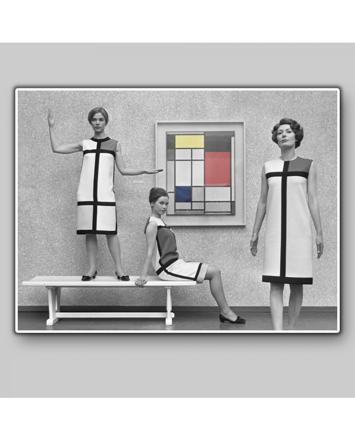 Yves Saint Laurent vestida de Mondrian, 1966