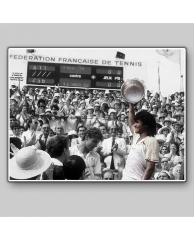 Yannick Noah, campeón de Roland Garros, París,  1983 Yannick Noah, campeón de Roland Garros, París,  1983