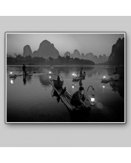 Pescador con cormoranes en el Río Li,China