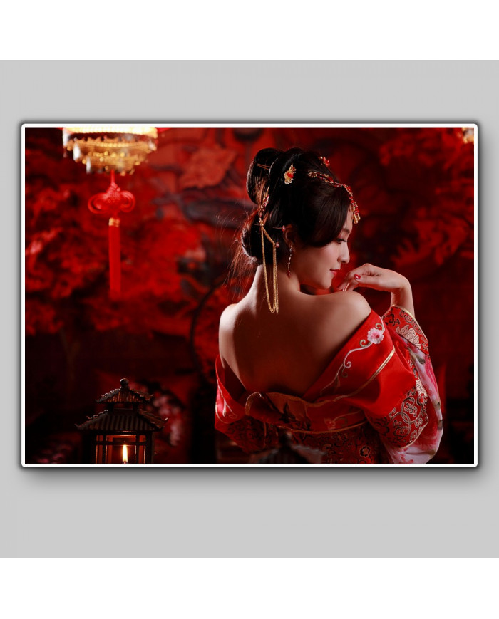 Mujer taiwanesa con vestido tradicional