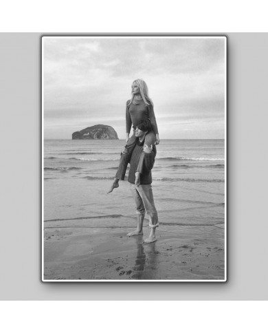 Brigitte Bardot y Laurent Terzieff Brigitte Bardot y Laurent Terzieff