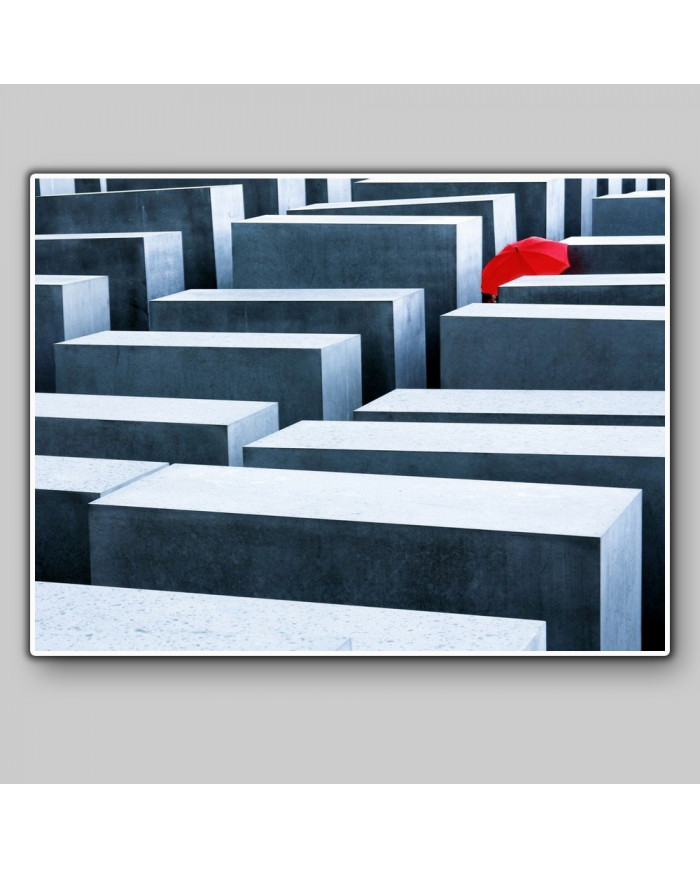 Monumento a los judíos,Berlín,The Red Umbrella