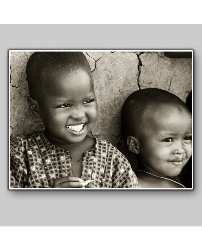 Niños de la tribu de Masai Mara, National Park Reserve, Kenia