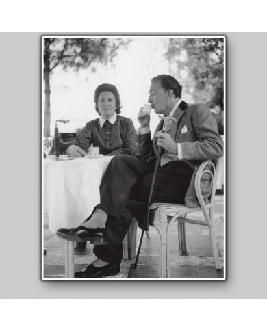Salvador Dalí y Gala en el hotel Ritz de Madrid Salvador Dalí y Gala en el hotel Ritz de Madrid