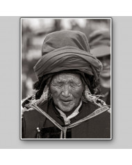 Peregrinos tibetanos en el palacio  Potala, Lhasa, Tibet