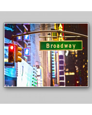 Broadway por la noche, Nueva York, USA