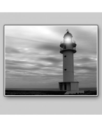 Faro del cabo Barbaria, Formentera, Baleares Faro del cabo Barbaria, Formentera, Baleares