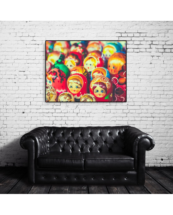 Muñecas rusas Matreshka en un mercado de Moscú, Rusia