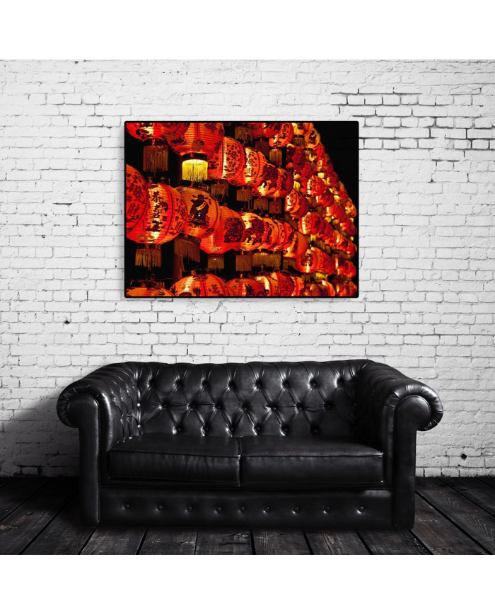 Lámparas chinas en un mercado de Hong Kong, China