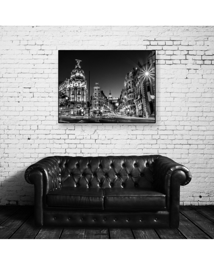 La Gran Vía, centro de shopping de Madrid, España