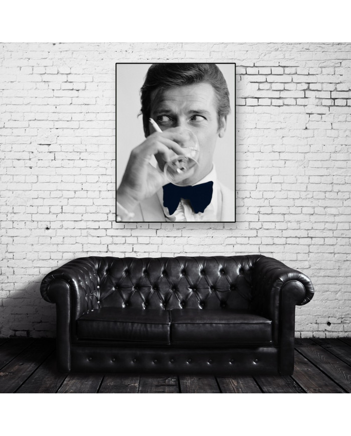 Roger Moore como James Bond, 1968