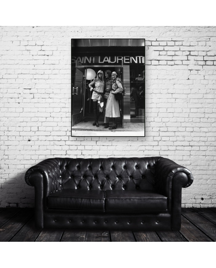 Yves Saint Laurent junto con Betty Catrox