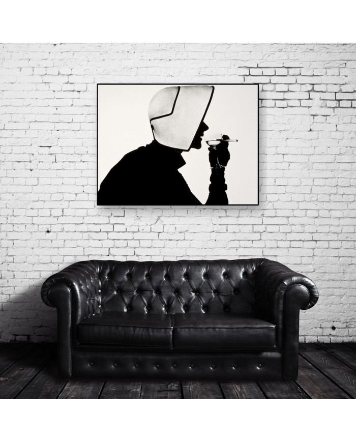 Modelo con sombrero de Dior y Martini Lisa Fonssagrives, 1952