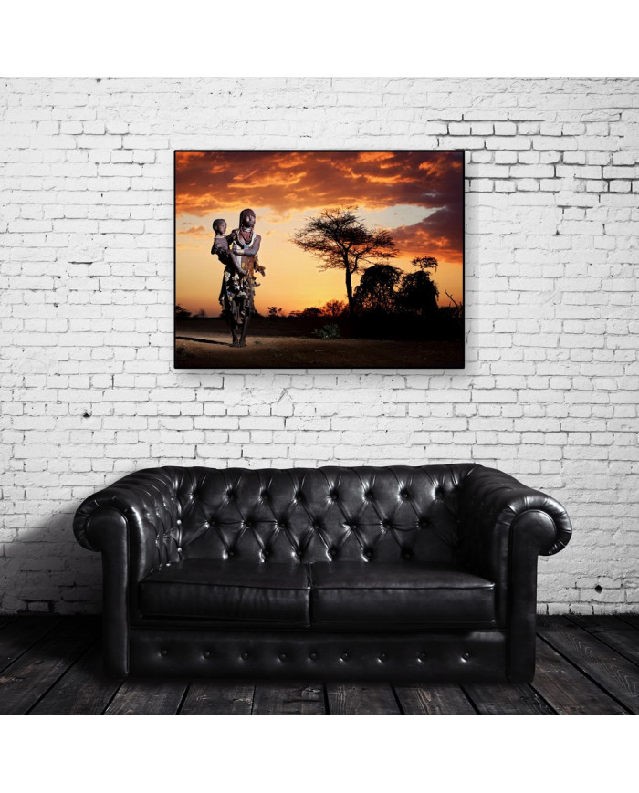 Mujer africana con su hijo,Tribu Dinka