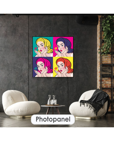 Kisses from a pop art girl, a tribute to Roy Lichtenstein Kisses from a pop art girl, a tribute to Roy Lichtenstein