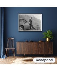 James Bond en los Alpes con el Aston Martin DB5