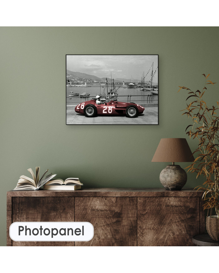 Sir Stirling Moss con su Maserati 250F, Gran Premio de Mónaco, 1956
