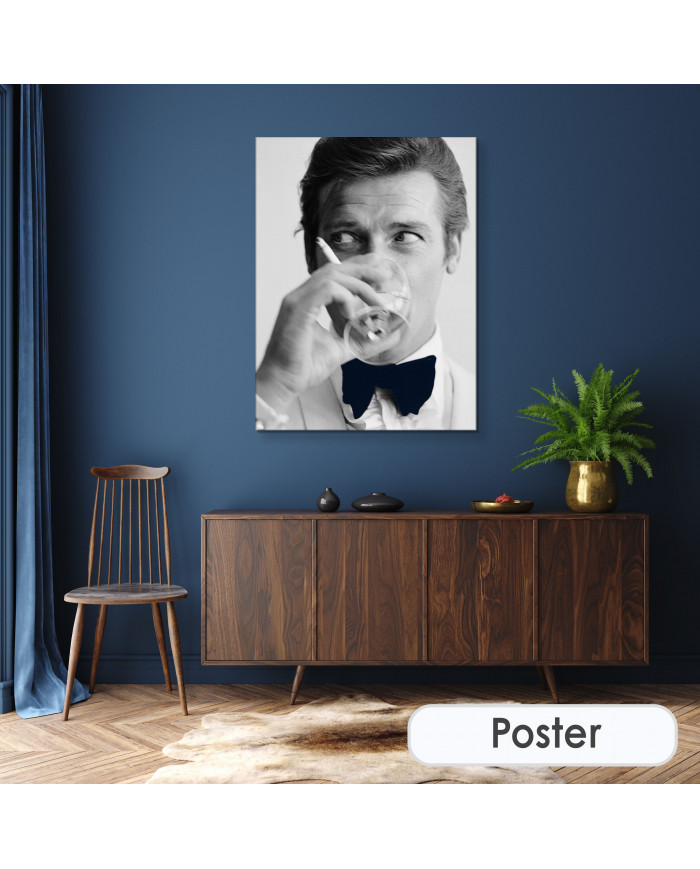 Roger Moore como James Bond, 1968