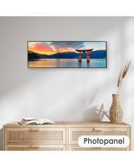 Gran puerta flotante (O-Torii) en Miyajima, Japón