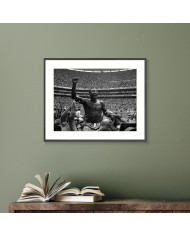 Pelé celebrando el mundial en el estadio Azteca, Mexico, 1970