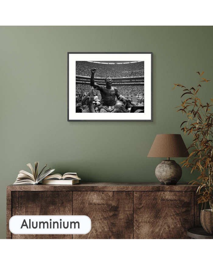 Pelé celebrando el mundial en el estadio Azteca, Mexico, 1970