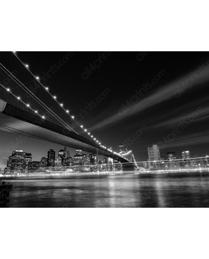 Puente de Brooklyn de noche, Nueva York, USA