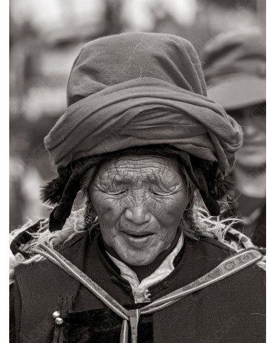 Peregrinos tibetanos en el palacio  Potala, Lhasa, Tibet Peregrinos tibetanos en el palacio  Potala, Lhasa, Tibet