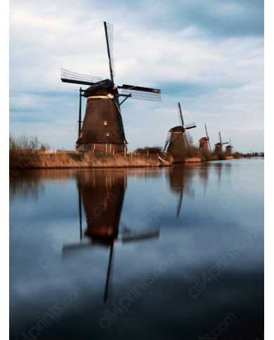 Molinos de viento en Kinderdijk, Rotterdam, Holanda Molinos de viento en Kinderdijk, Rotterdam, Holanda