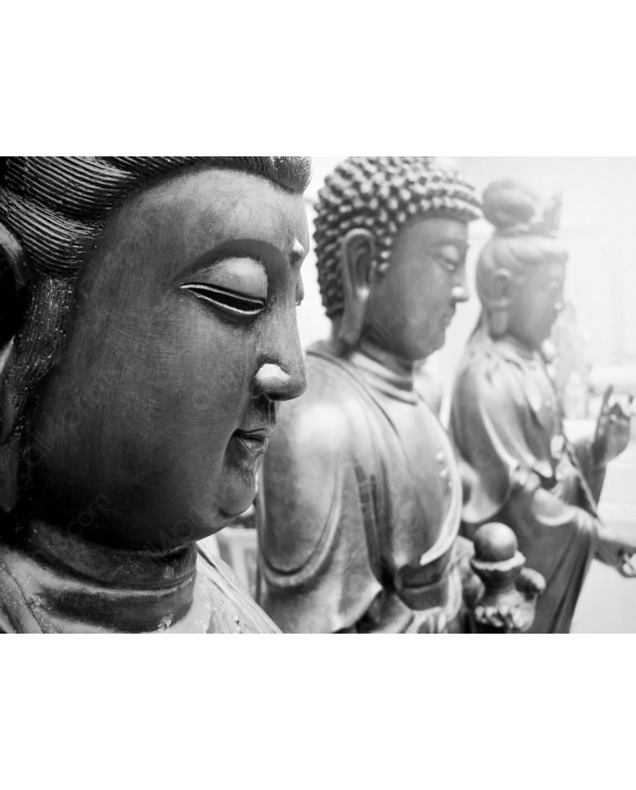 Estatuas de dioses Buda y Avalokitasvara, Tibet