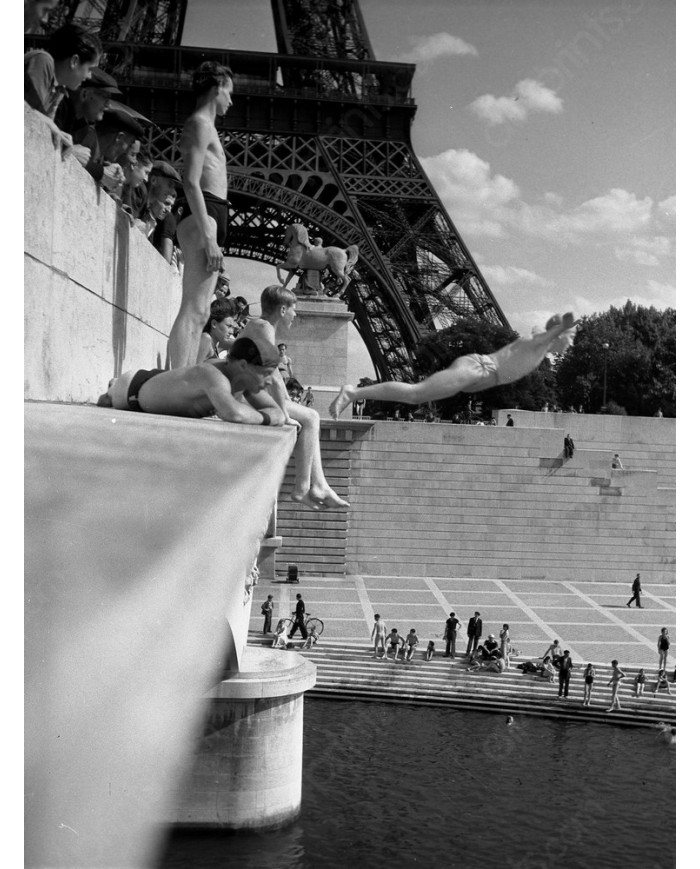 El salto sobre el Sena, París, 1945