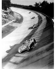 Juan Manuel Fangio con un W 196 R Stromlinien, Gran Prix de Monza, 1955