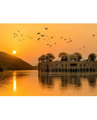 Lago de Pokhara, India