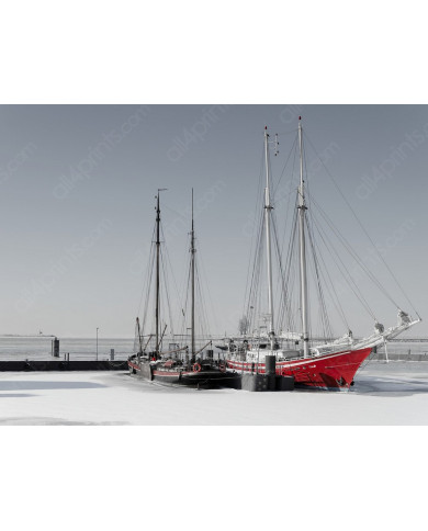Barcos atrapados sobre el hielo,Finlandia Barcos atrapados sobre el hielo,Finlandia
