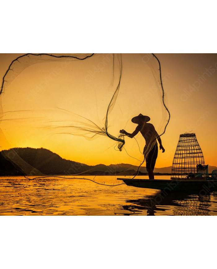 Pescador en Phuket, Tailandia