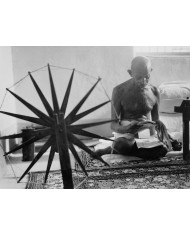 Ganhdi, horas antes de ser asesinado