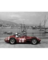 Sir Stirling Moss con su Maserati 250F, Gran Premio de Mónaco, 1956