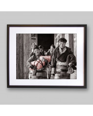 Peregrinos tibetanos rodeando el monasterio Tashilunpo, Tibet