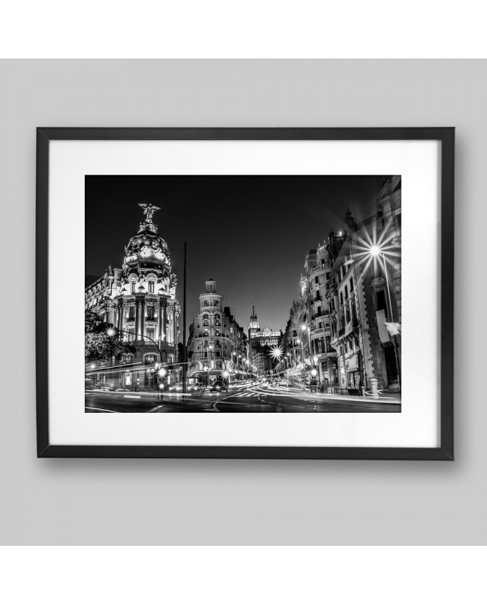 La Gran Vía, centro de shopping de Madrid, España