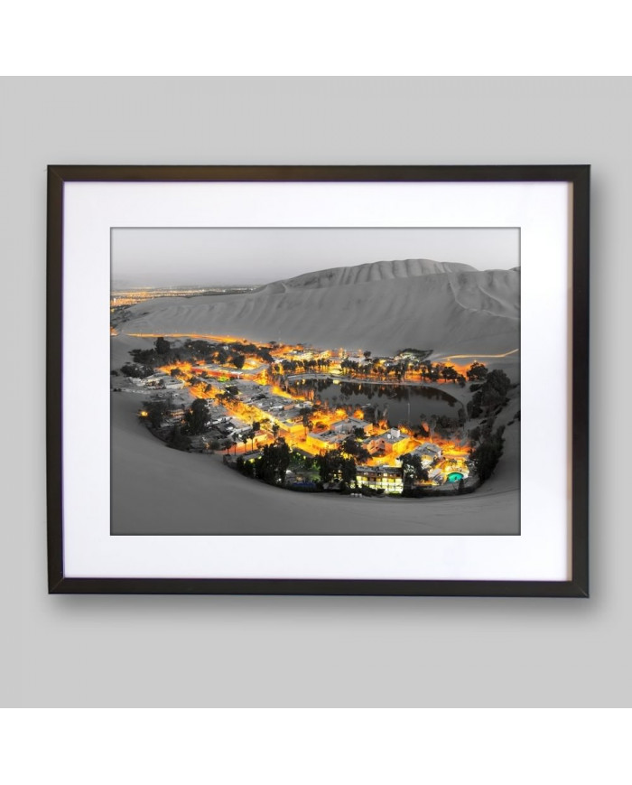 Oasis de Huacachina, desierto de Atacama, Perú