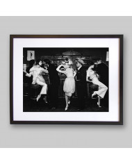 Audrey Hepburn, Buchwald, Barbara Simone vestidas de Balmain, Dior y Maxims