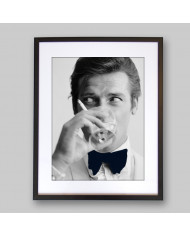 Roger Moore como James Bond, 1968