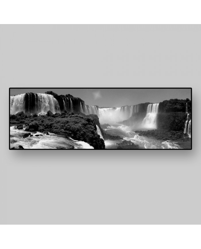 Vista panorámica de las Cataratas de Iguazú, Brasil