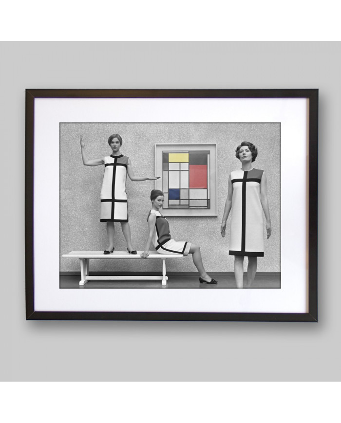 Yves Saint Laurent vestida de Mondrian, 1966